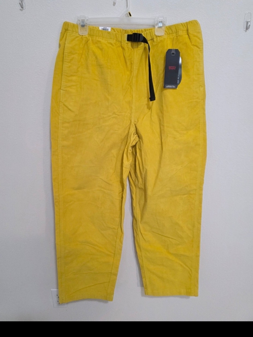 Levi's Men's Yellow Corduroy Drawstring Pants